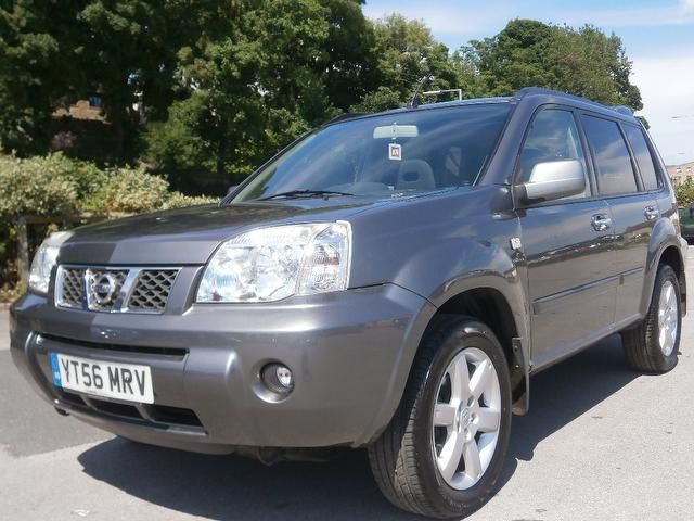 2006 Nissan X-Trail 2.2 dCi Columbia 5dr image 1