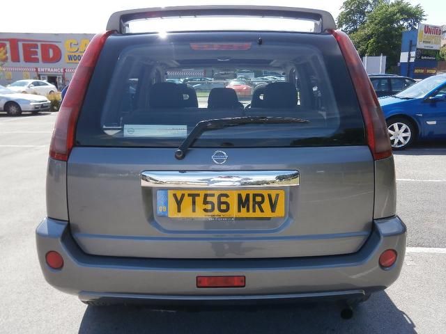 2006 Nissan X-Trail 2.2 dCi Columbia 5dr image 4