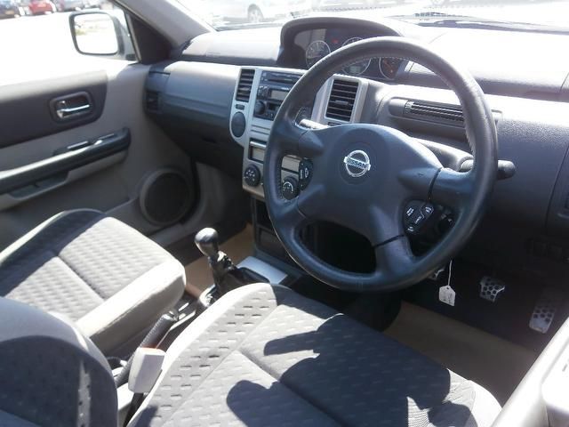 2006 Nissan X-Trail 2.2 dCi Columbia 5dr image 8