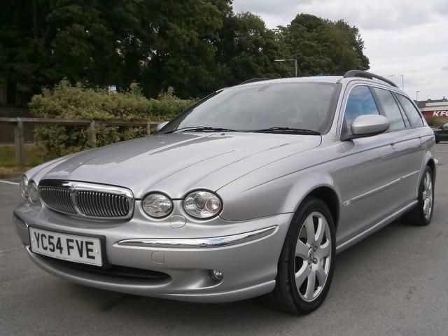 2004 Jaguar X-Type 2.0 D SE 5dr image 1