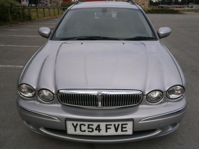 2004 Jaguar X-Type 2.0 D SE 5dr image 2