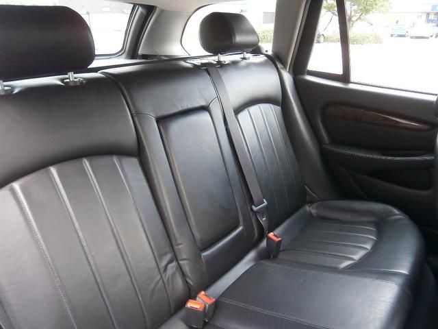 2004 Jaguar X-Type 2.0 D SE 5dr image 6