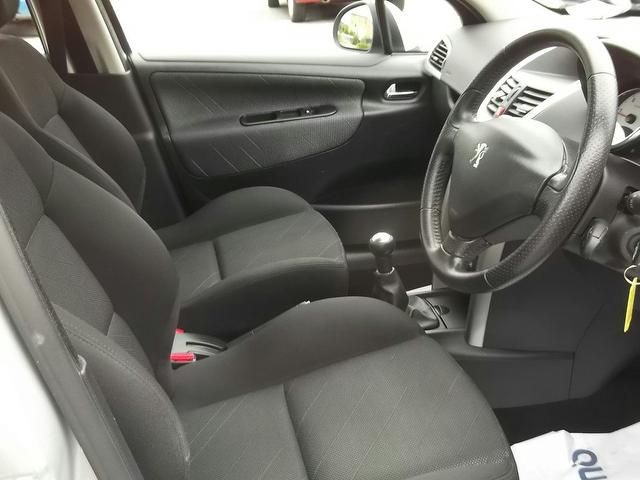 2008 Peugeot 207 1.6 HDI 90 SPORT 5DR image 5