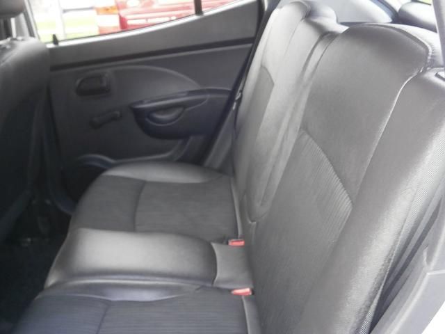 2010 KIA Picanto 1.0 1 5dr LOW MILES image 5