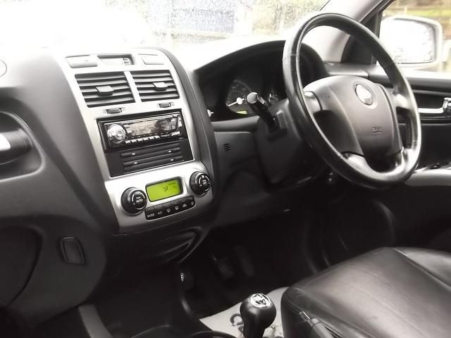 2005 KIA Sportage 2.0 CRDi XS 5dr image 6
