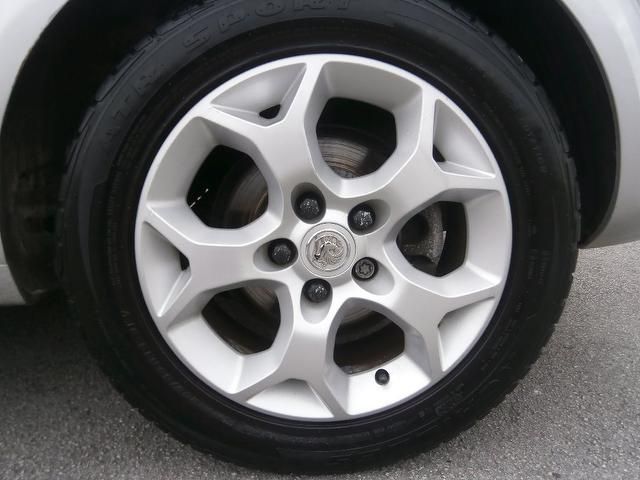 2004 Vauxhall Astra 1.4 i 16v SXi 5dr image 6