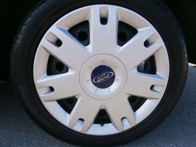 2007 Ford Fiesta 1.25 Style 3dr image 5
