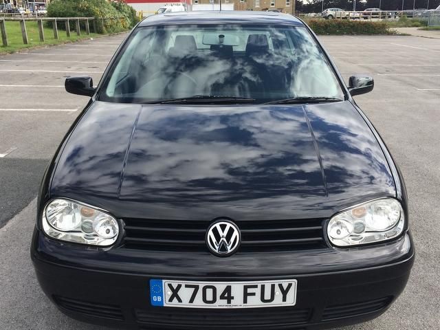 2000 Volkswagen Golf 1.8 T GTI 3dr image 2