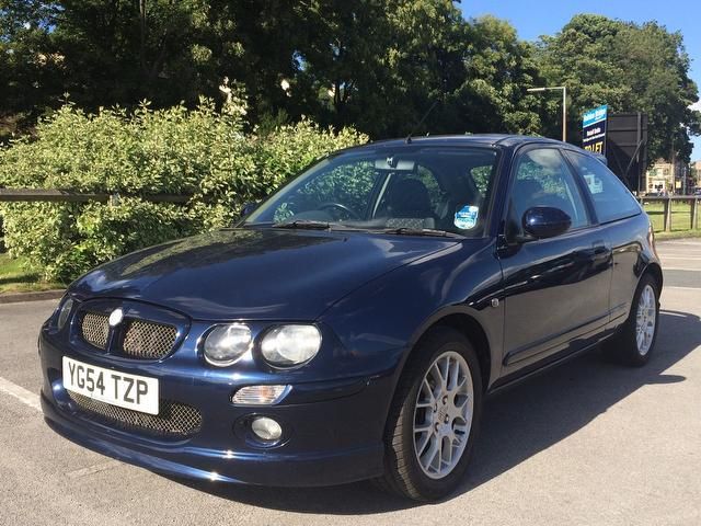 2004 MG ZR 1.4 3dr LOW MILES image 1