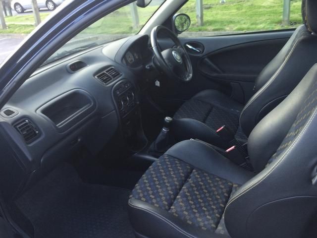 2004 MG ZR 1.4 3dr LOW MILES image 6