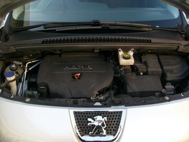 2010 Peugeot 3008 2.0 HDi FAP Exclusive 5dr image 9