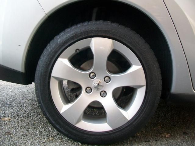 2010 Peugeot 3008 2.0 HDi FAP Exclusive 5dr image 10