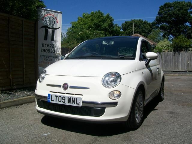 2009 Fiat 500 1.2 Lounge 3dr image 1