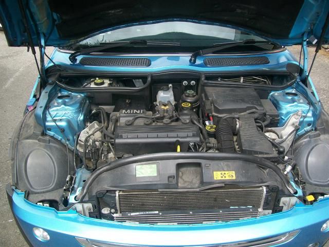 2005 MINI Hatch Cooper 1.6 Cooper 3dr image 9