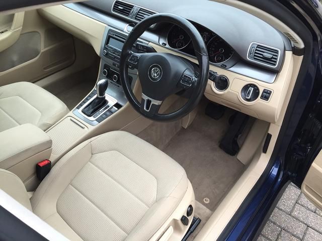 2011 Volkswagen Passat 2.0 TDI BlueMotion Tech SE DSG 5dr image 6