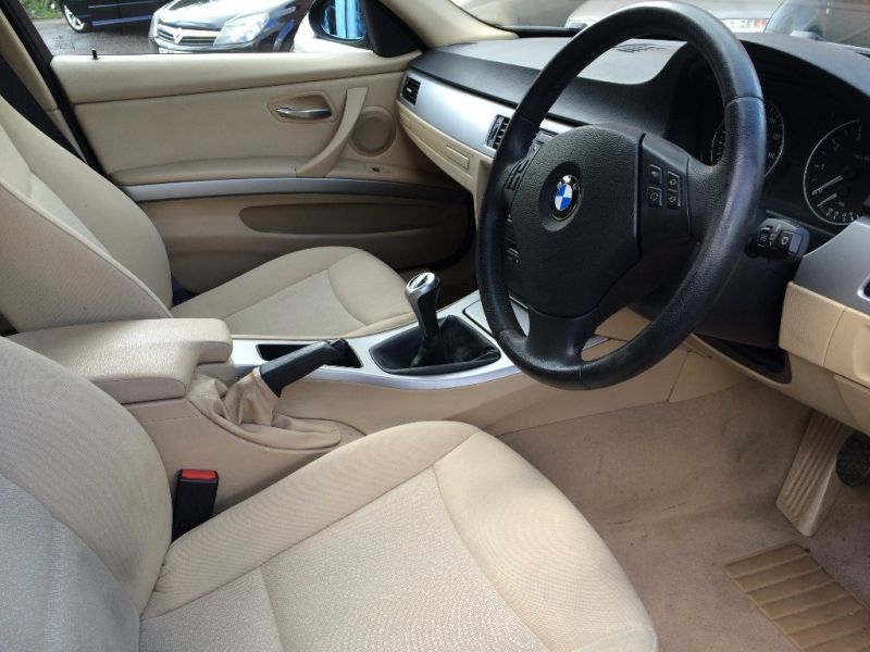 2006 BMW 3 SERIES 2.0 318i SE 4dr image 4