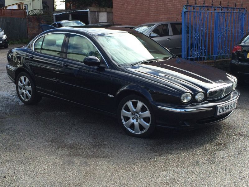 2004 Jaguar X-Type 2.0 D SE 4dr image 2