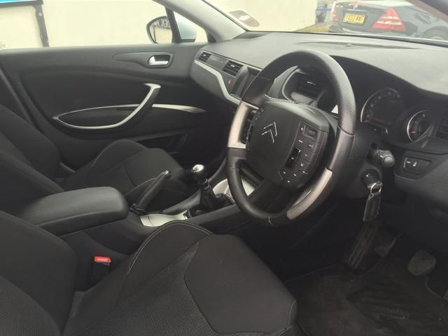 2010 Citroen C5 2.0 HDi 16v VTR+ 4dr image 6