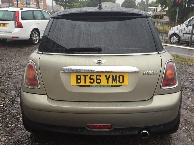 2007 MINI Hatch Cooper 1.6 Cooper 3dr image 2