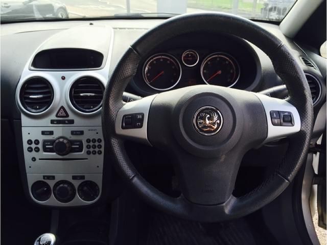 2008 Vauxhall Corsa 1.4 i 16v SXi 3dr image 7