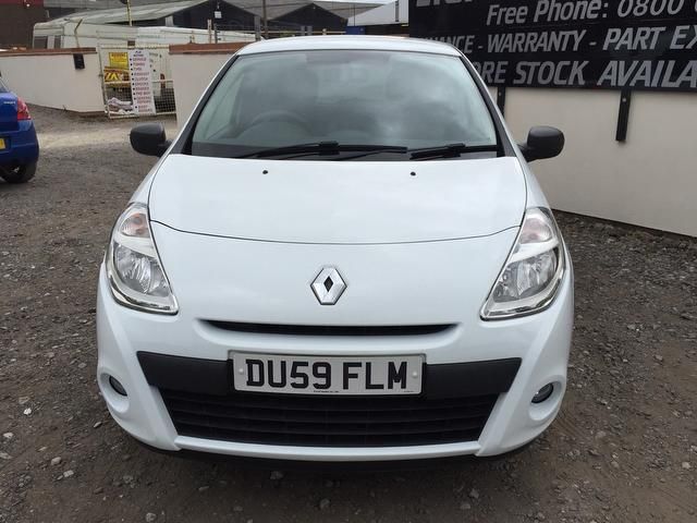 2010 Renault Clio 1.2 16v Extreme 3dr image 4