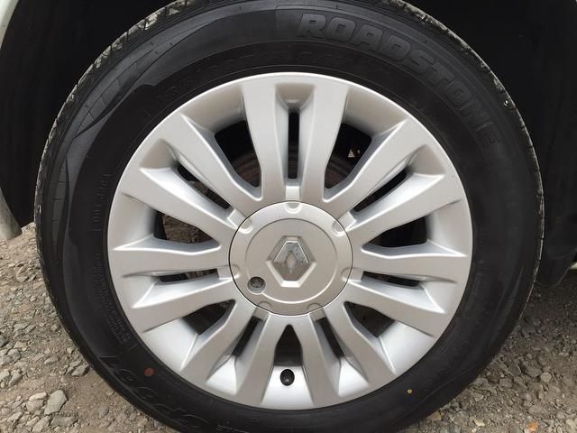 2010 Renault Clio 1.2 16v Extreme 3dr image 5