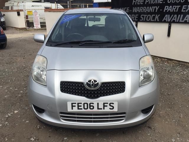 2006 Toyota Yaris 1.3 VVT-i T3 5dr image 4