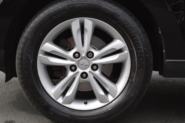 2012 HYUNDAI IX35 1.7 PREMIUM CRDI 5d 114 BHP image 8