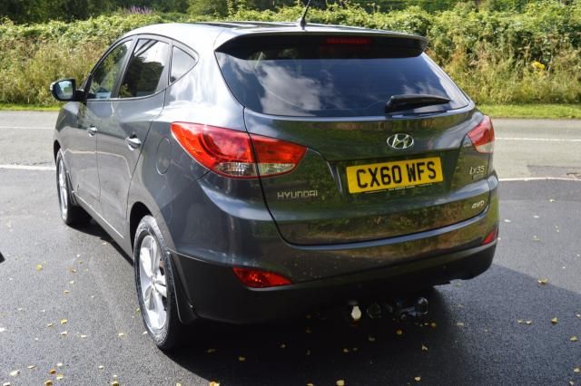 2010 HYUNDAI IX35 2.0 STYLE CRDI 4WD 5d 134 BHP image 3
