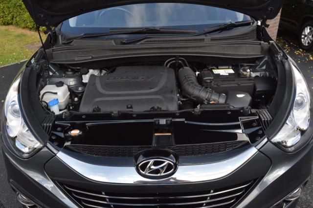 2010 HYUNDAI IX35 2.0 STYLE CRDI 4WD 5d 134 BHP image 9