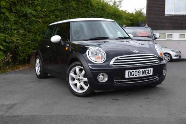 2009 MINI HATCH 1.6 COOPER 3d image 1