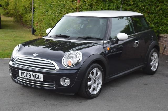 2009 MINI HATCH 1.6 COOPER 3d image 2