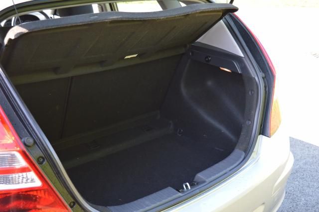 2010 HYUNDAI I30 1.6 COMFORT CRDI 5d image 6