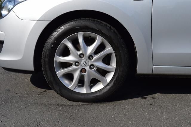 2010 HYUNDAI I30 1.6 COMFORT CRDI 5d image 7