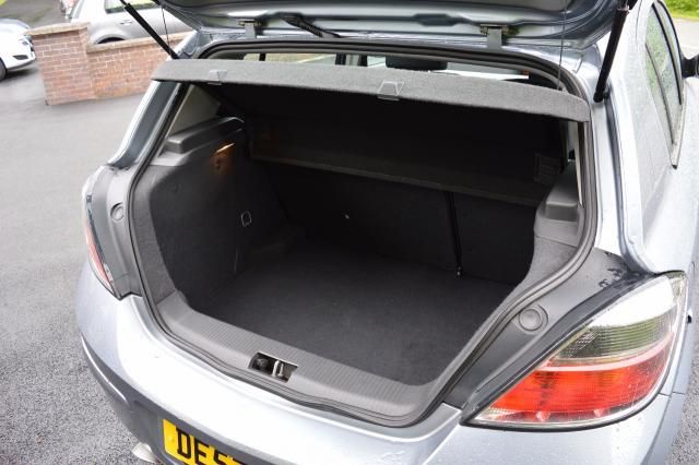 2007 VAUXHALL ASTRA 1.6 SXI 5d image 5