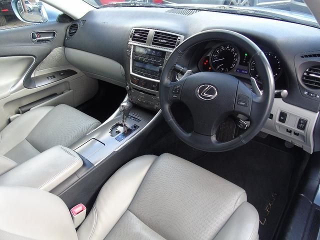 2007 Lexus IS 250 2.5 SE 4dr image 6