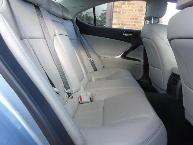 2007 Lexus IS 250 2.5 SE 4dr image 9
