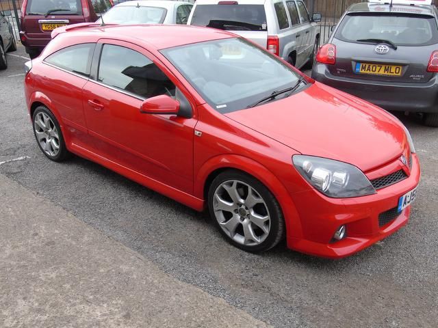 2006 Vauxhall Astra 2.0 i 16v VXR Sport Hatch 3dr image 7