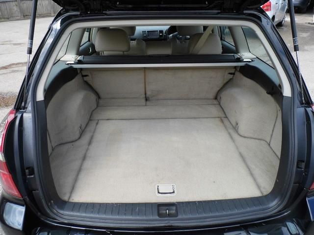 2009 Subaru Legacy 2.0 D REn 5dr image 6