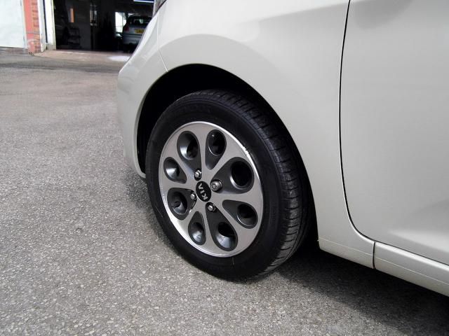 2012 KIA Picanto 1.25 Halo 3dr image 5