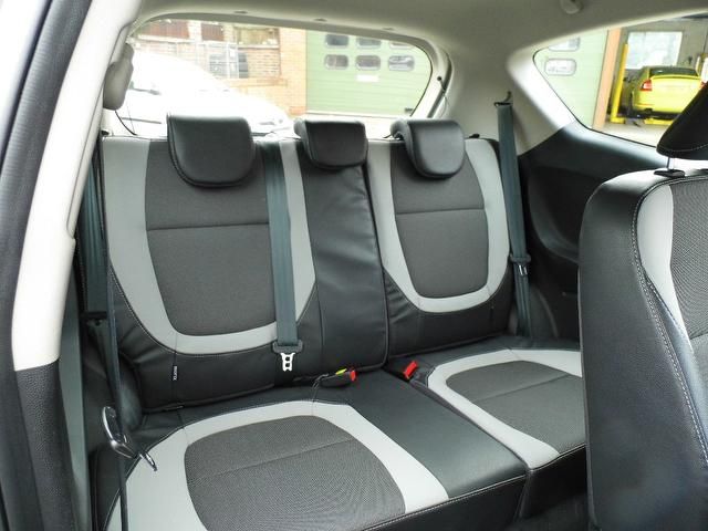 2012 KIA Picanto 1.25 Halo 3dr image 7