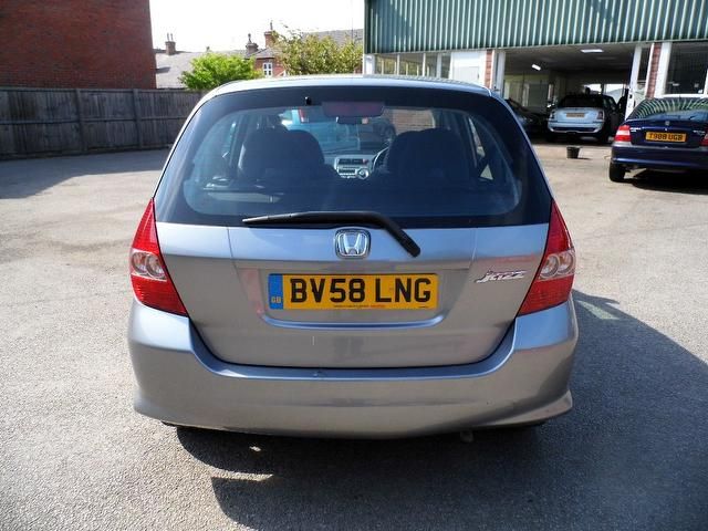 2008 Honda Jazz 1.4 i DSI SE 5dr image 4