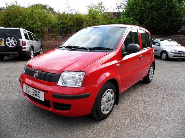 2011 Fiat Panda 1.2 Active 5dr image 3