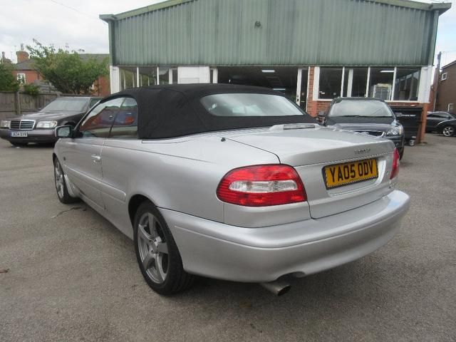 2005 Volvo C70 2.4 T Collection Special Edition 2dr image 4