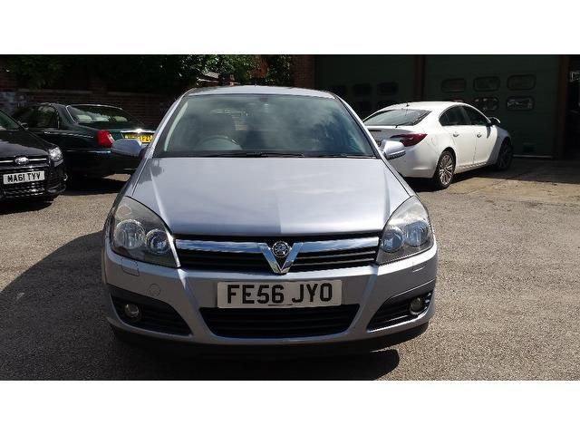2006 Vauxhall Astra 1.4 i 16v SXi 5dr image 2