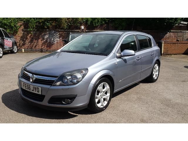 2006 Vauxhall Astra 1.4 i 16v SXi 5dr image 3