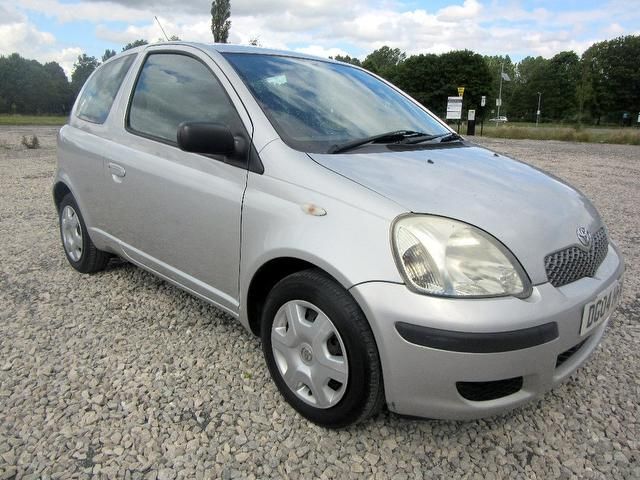 2004 Toyota Yaris 1.0 VVT-i T3 3dr image 1