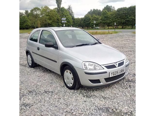 2005 Vauxhall Corsa 1.0 i Life 3dr image 1