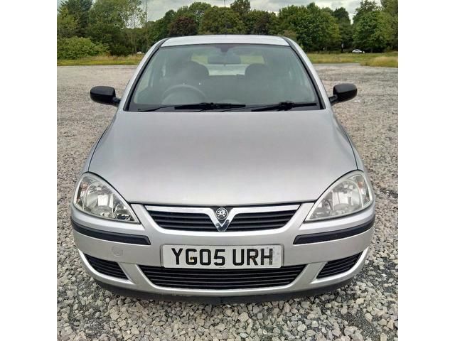 2005 Vauxhall Corsa 1.0 i Life 3dr image 2