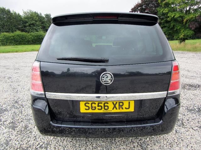 2006 Vauxhall Zafira 1.8 i 16v SRi 5dr image 4